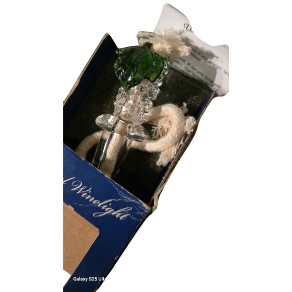 Crystal Winelight Original Oil Lamp In A Bottle With Wick & Leaf Accent - Picture 4 of 8